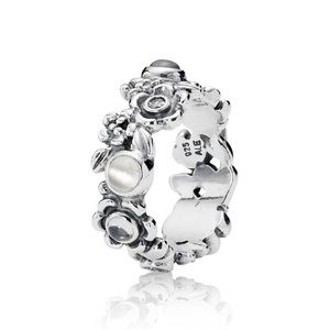 Pandora sterling silver flower ring